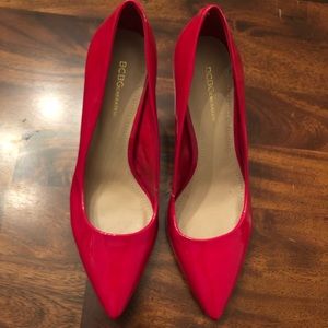 NEW!! BCBGeneration Heidi Patent Pump - 10W